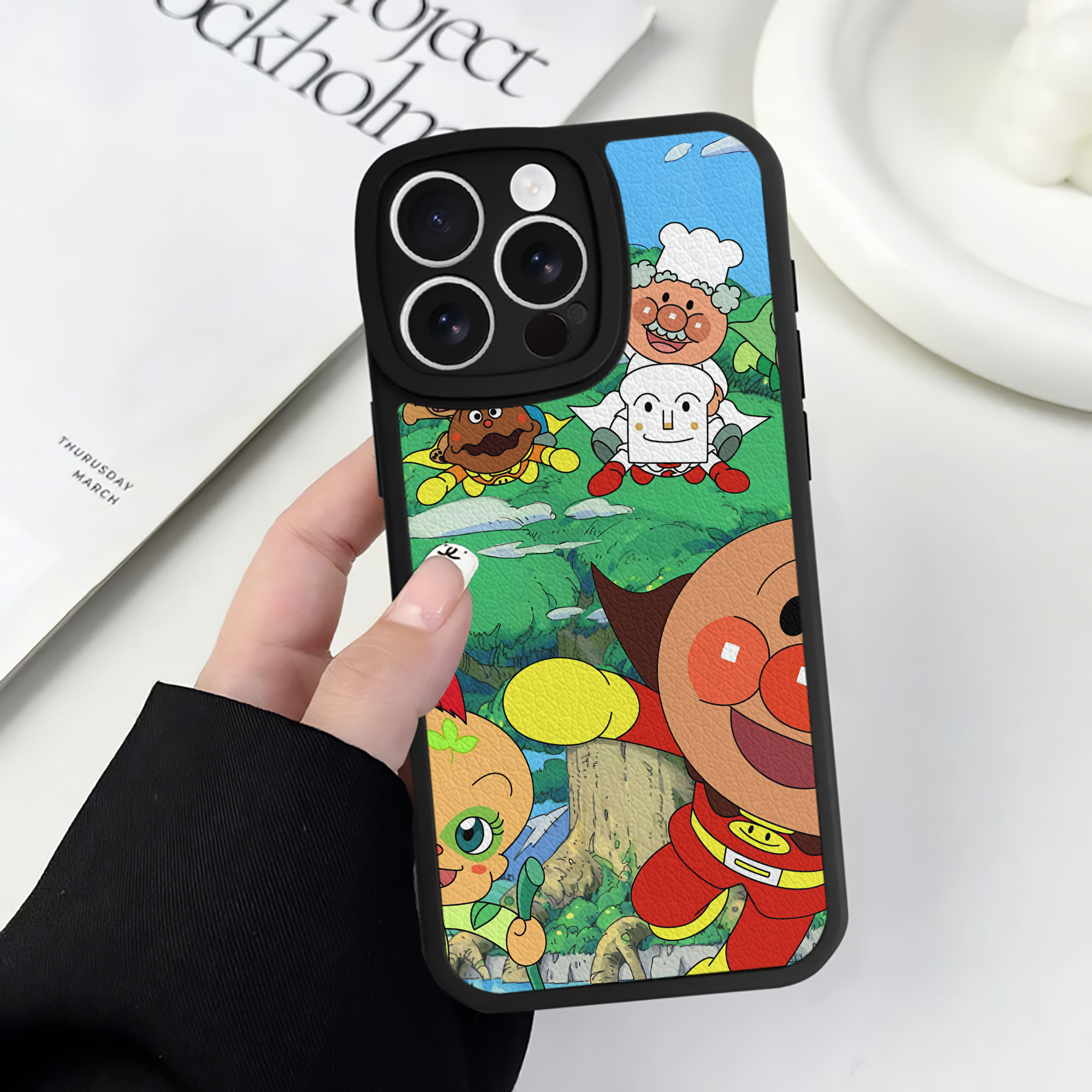 （画像用） アンパンマン Anpanman 【iPhone 16シリーズ対応】シリコンスマホケース（レザー調） 材質：シリコン